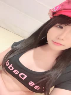 童颜巨乳萝莉【京鱼儿】二次元风COS装抠B特写三场收费合集~~✨✨✨--这身材这颜值，我先射为敬~！-001255第02集